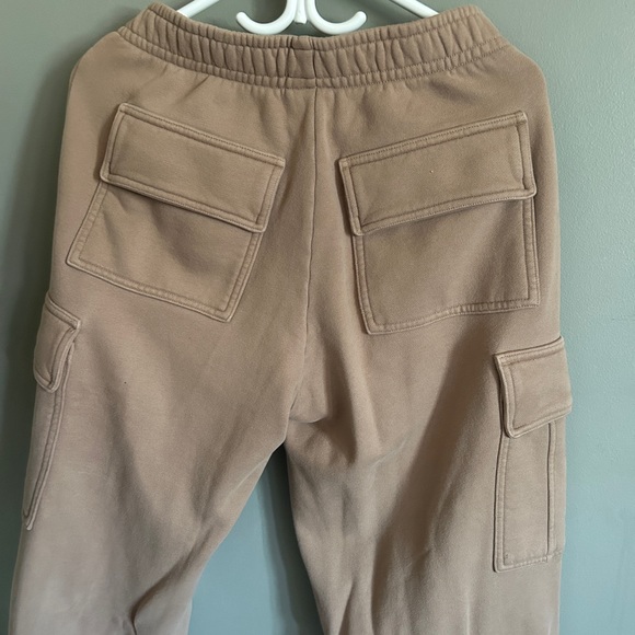 Aritzia TNA Cozy Af Hoodie Set - Picture 6 of 6